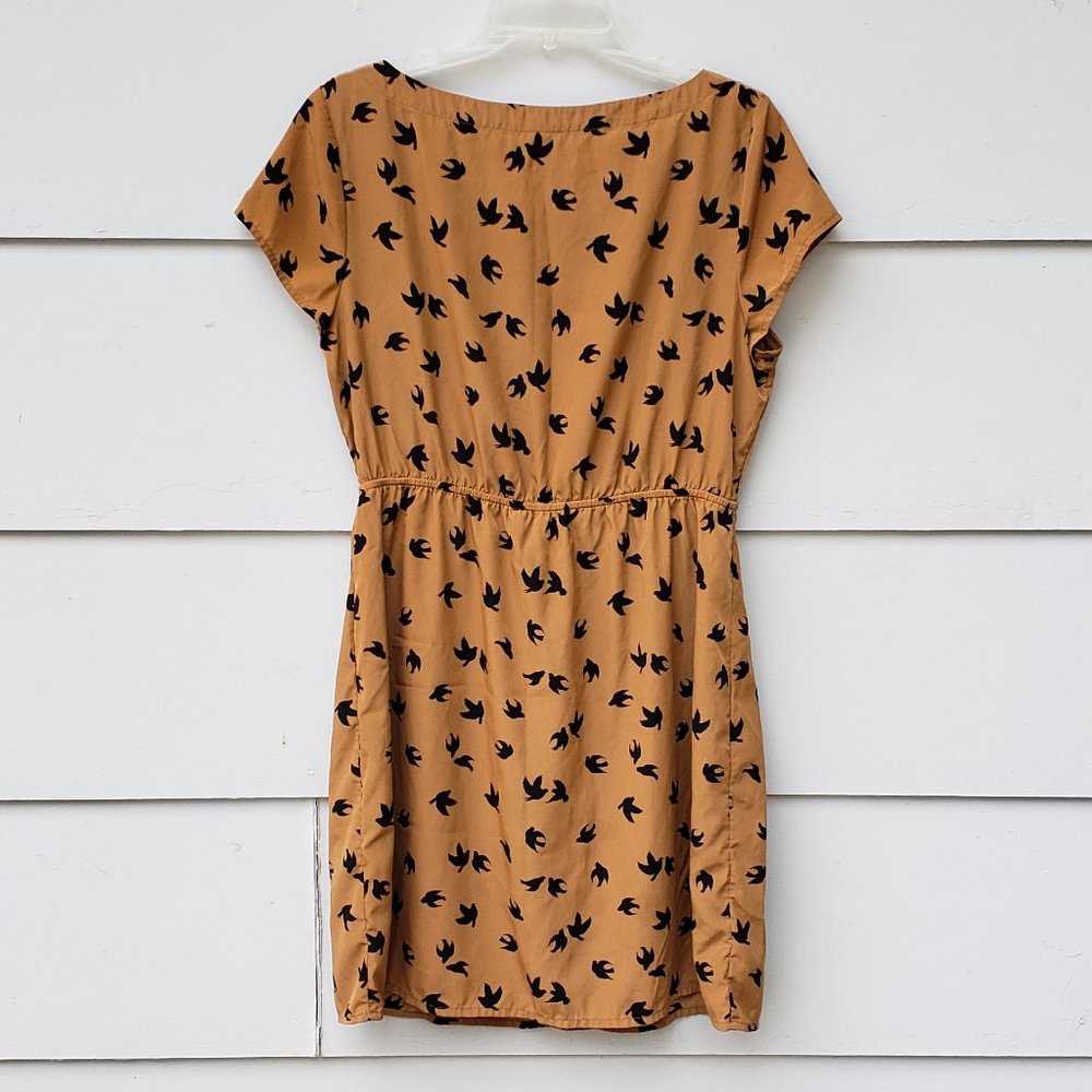 Old Navy Tan & Black Bird Print Cap Sleeve Dress - Large - Picture 7 of 9